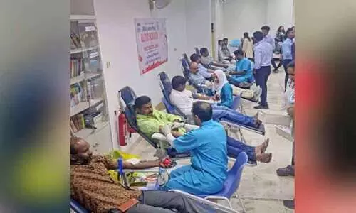 മ​ല​യാ​ളം വി​ഭാ​ഗം ര​ക്ത​ദാ​ന​വും മെ​ഡി​ക്ക​ൽ ക്യാ​മ്പും സം​ഘ​ടി​പ്പി​ച്ചു