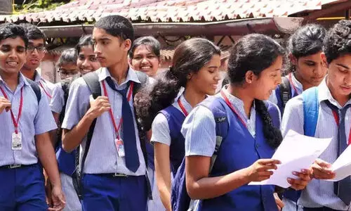 പ്ലസ് വൺ; ആദ്യ അലോട്ട്മെന്‍റ്  പ്രവേശനം ഇന്ന് അവസാനിക്കും