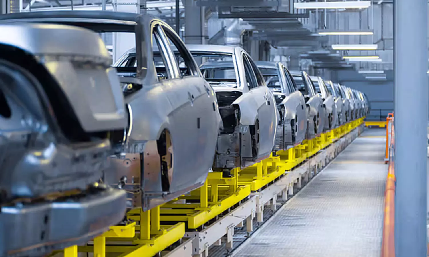 സുസുക്കി മോട്ടോർ സ്വിഫ്റ്റ് കാറി​ന്റെ നിർമാണം നിർത്തി; കാരണം ചൈനയിലെ അപൂർവ ലോഹങ്ങളുടെ ക്ഷാമം