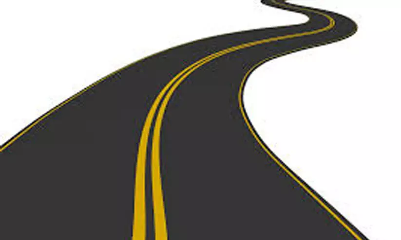 ജില്ലയിൽ ഒരു വർഷത്തിനിടെ റോഡ് നിർമാണത്തിനുപയോഗിച്ചത് 5,054 കിലോ പ്ലാസ്റ്റിക്; നി​ർ​മി​ച്ച​ത് ഏ​ഴ് ഗ്രാ​മീ​ണ റോ​ഡു​ക​ൾ