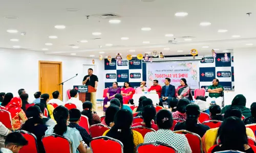 കു​ട വ​നി​ത​സം​ഗ​മ​വും ബോ​ധ​വ​ത്ക​ര​ണ ക്ലാ​സും