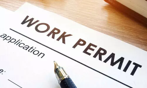 തൊ​ഴി​ൽ വി​സ പെ​ർ​മി​റ്റു​ക​ളു​ടെ ഫീ​സ് ഇ​ള​വു​ക​ൾ അ​വ​സാ​നി​പ്പി​ച്ചു