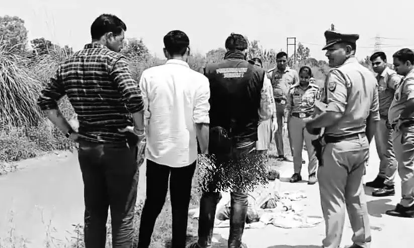 തലയറുത്ത് കനാലിൽ തള്ളിയ നിലയിൽ പതിനേഴുകാരിയുടെ മൃതദേഹം; അമ്മയടക്കം നാല് പേർ കസ്റ്റഡിയിൽ തലയറുത്ത് കനാലിൽ തള്ളിയ നിലയിൽ പതിനേഴുകാരിയുടെ മൃതദേഹം; അമ്മയടക്കം നാല് പേർ കസ്റ്റഡിയിൽ