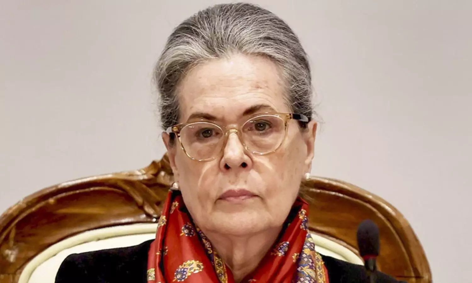 സോണിയ ഗാന്ധിയെ ആശുപത്രിയിൽ പ്രവേശിപ്പിച്ചു