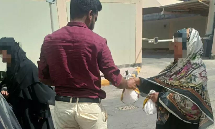 ഈദ് ദിനത്തിൽ താങ്ങായി ലൈറ്റ്സ് ഓഫ് കൈൻഡ്നെസ് ഈദ് ദിനത്തിൽ താങ്ങായി ലൈറ്റ്സ് ഓഫ് കൈൻഡ്നെസ്