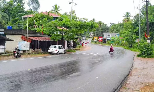 അശാസ്ത്രീയ നിർമാണം; ആശങ്ക ഒഴിയാതെ തിരുവനന്തപുരം-തെങ്കാശി പാത അശാസ്ത്രീയ നിർമാണം; ആശങ്ക ഒഴിയാതെ തിരുവനന്തപുരം-തെങ്കാശി പാത