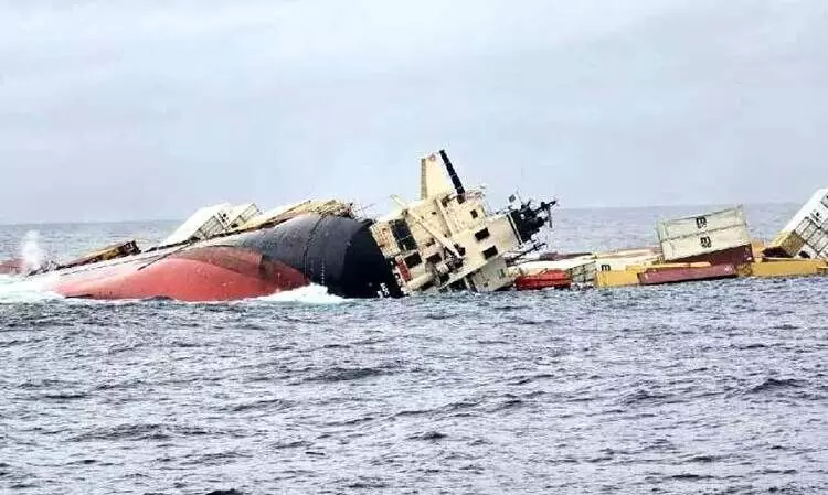 കപ്പൽഛേദം ചേതം ആർക്ക്