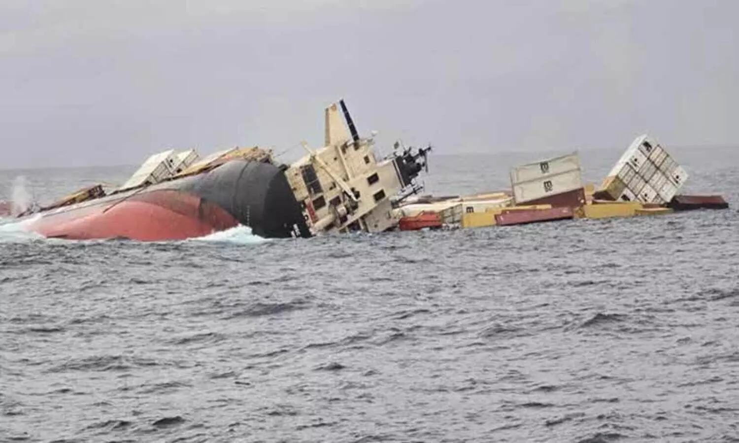 നഷ്ടപരിഹാര തുക തികച്ചും അപര്യാപ്തം; സർക്കാർ ഇടപെടൽ കർക്കശമാകണം-കേരള മത്സ്യത്തൊഴിലാളി ഐക്യവേദി