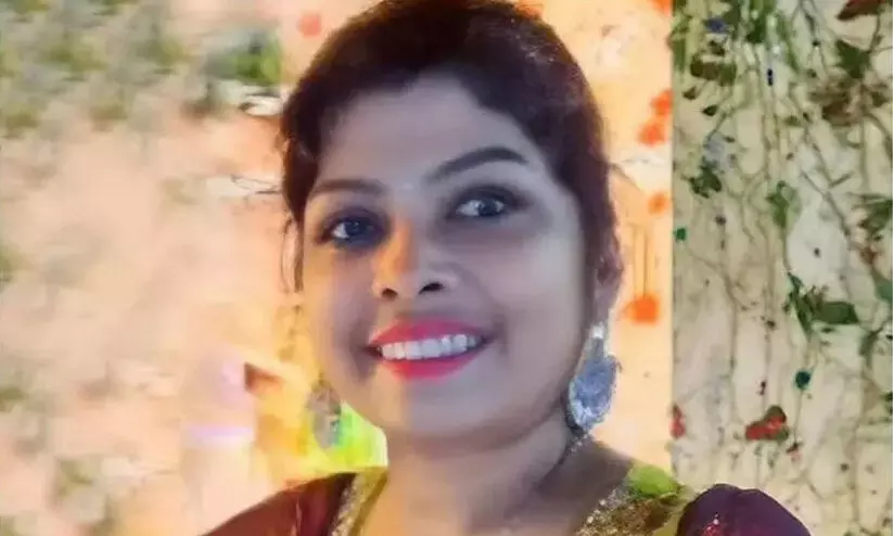 പണത്തിനല്ല, സ്നേഹത്തിനാണ് പത്ത് പേരെയും വിവാഹം കഴിച്ചതെന്ന് രേഷ്മ