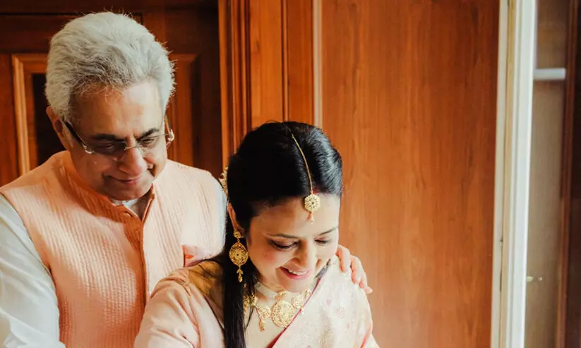 MahuaMoitra, Pinaki Misra MahuaMoitra, Pinaki Misra