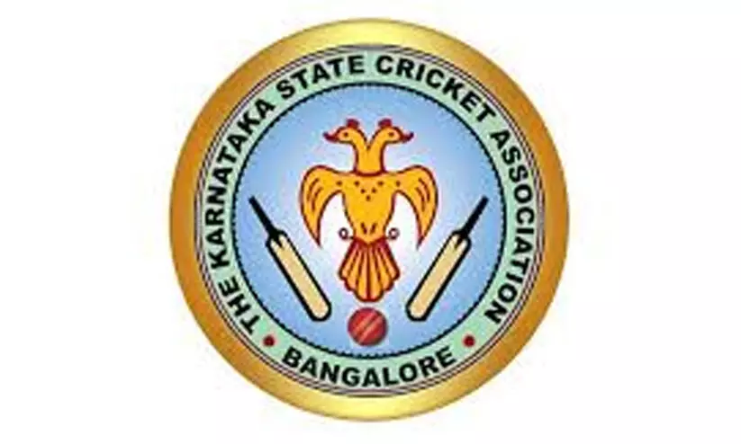 ചി​ന്ന​സ്വാ​മി സ്റ്റേ​ഡി​യം ദുരന്തം; ക​ർ​ണാ​ട​ക ക്രി​ക്ക​റ്റ്   അ​സോ.സെ​ക്ര​ട്ട​റി​യും ട്ര​ഷ​റ​റും രാ​ജി​വെ​ച്ചു