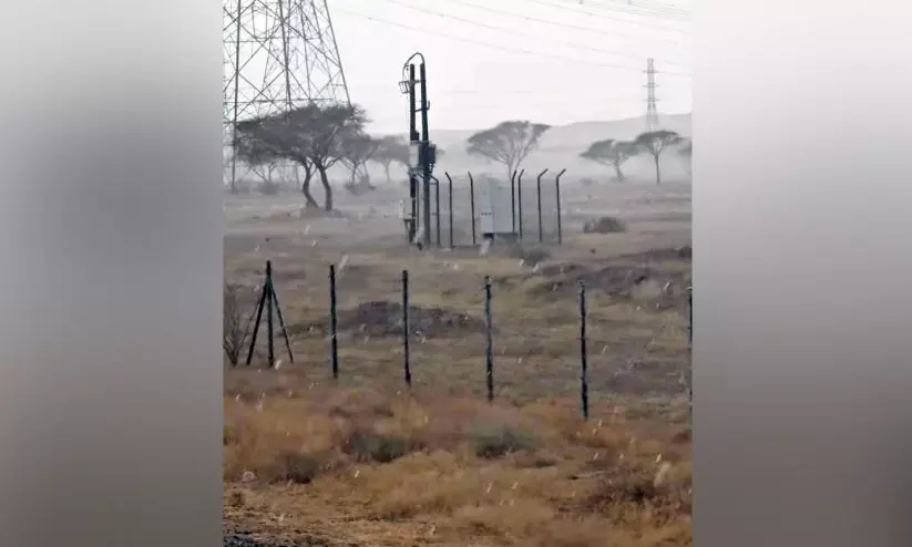 വ​ട​ക്ക​ൻ എ​മി​റേ​റ്റു​ക​ളി​ൽ ശ​ക്ത​മാ​യ മ​ഴ