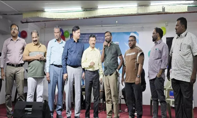 പാ​ട്ടും വി​നോ​ദ​വു​മാ​യി കെ.​കെ.​എം.​എ ‘ഈ​ദ് രാ​വ്’