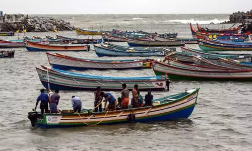 തീരദേശത്ത് ഇനി ട്രോളിങ് നിരോധന കാലം; രാത്രികാല പട്രോളിങ് ശക്തമാകും തീരദേശത്ത് ഇനി ട്രോളിങ് നിരോധന കാലം; രാത്രികാല പട്രോളിങ് ശക്തമാകും