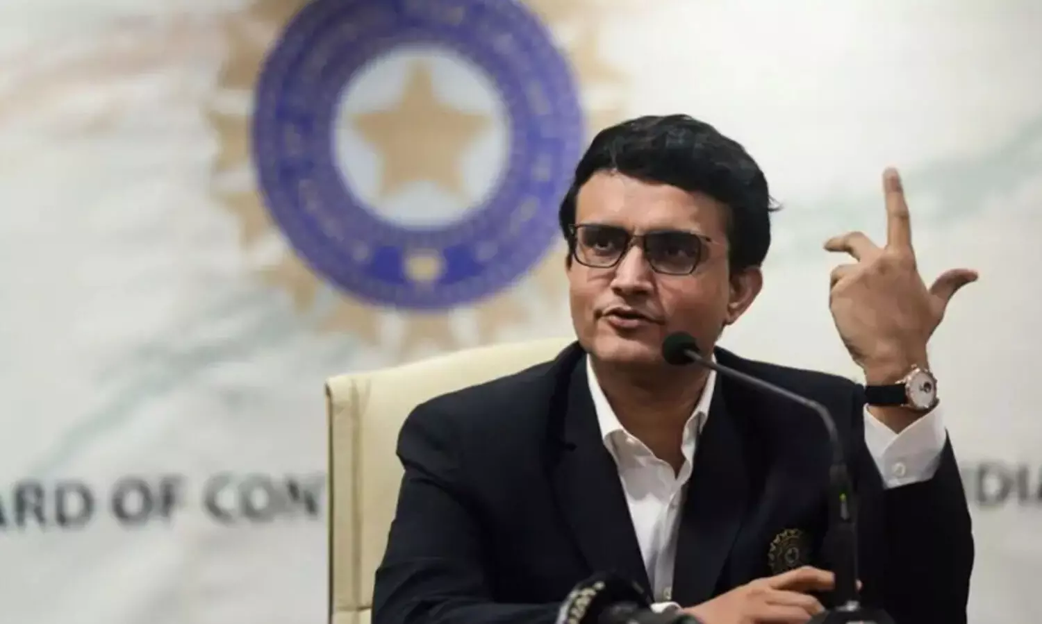 ‘പുറത്തിരുത്തേണ്ട താരമല്ല...’; ഇംഗ്ലണ്ട് ടെസ്റ്റ് പരമ്പരക്കുള്ള ടീം തെരഞ്ഞെടുപ്പിൽ ബി.സി.സി.ഐയെ വിമർശിച്ച് ഗാംഗുലി