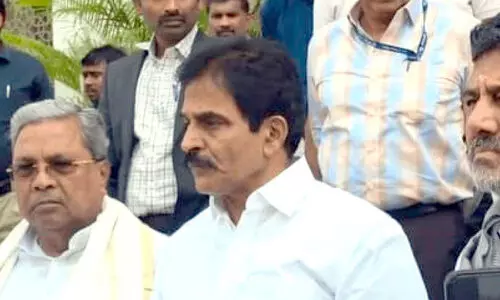 ജാ​തി സ​ർ​വേ പു​ന​ർ ക​ണ​ക്കെ​ടു​പ്പ് ന​ട​ത്താ​ൻ കോ​ൺ. ഹൈ​ക​മാ​ൻ​ഡ് നി​ർ​ദേ​ശം