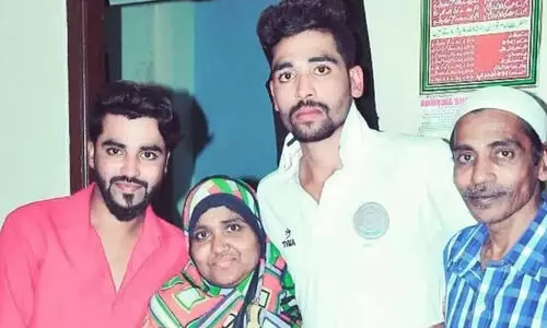 ‘പിതാവിന്‍റെ ഓട്ടോ ഡ്രൈവർ ജോലി അപമാനമല്ല, അതാണ് എന്‍റെ കരുത്ത്...’; ട്രോളന്മാർക്ക് കിടിലൻ മറുപടി നൽകി ക്രിക്കറ്റർ സിറാജ്