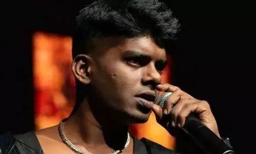 ഞാന്‍ മരിച്ച് കഴിഞ്ഞിട്ടാണെങ്കിലും ഒരു ദിവസം എന്നെക്കുറിച്ച് പത്താം ക്ലാസിൽ പഠിക്കുമെന്ന് തമാശ പറയാറുണ്ട്, ഇപ്പോൾ കാലിക്കറ്റ് സര്‍വകലാശാലയില്‍ പാഠ്യ വിഷയം, ഏറെ സന്തോഷം; വേടൻ