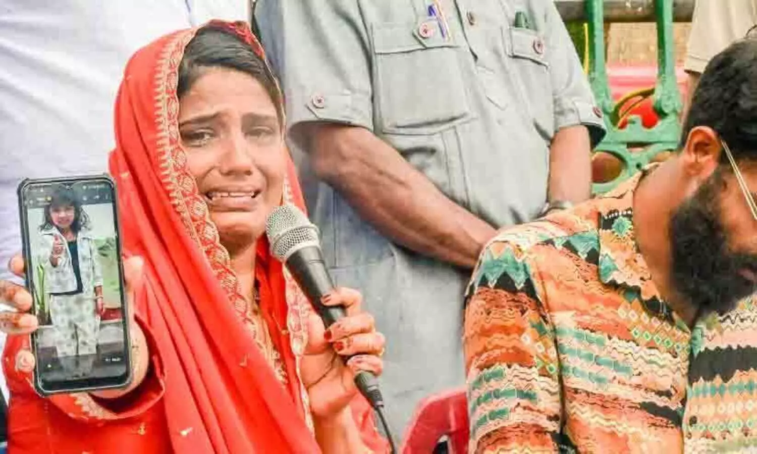 ഇനിയൊരു സിയമോളുണ്ടാകരുത്‌’; വിങ്ങിപ്പൊട്ടി സൽമാനുൽ