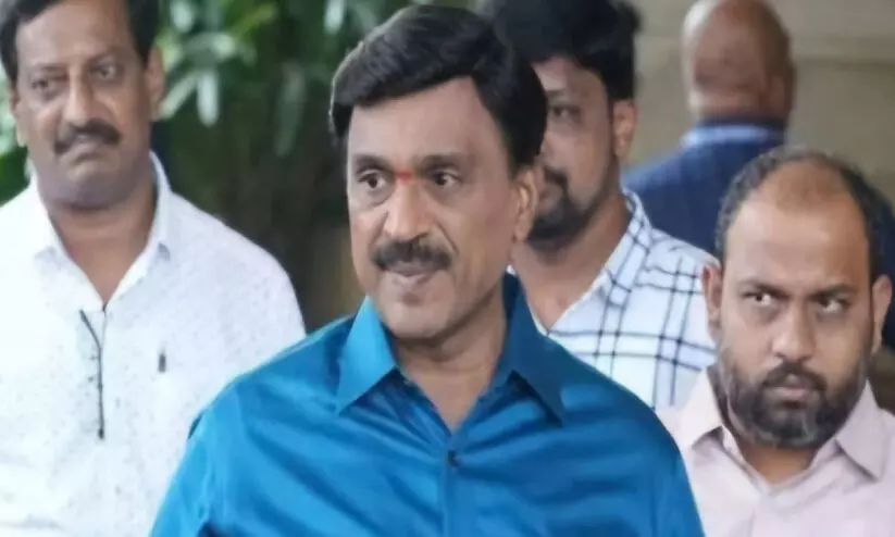 ജ​നാ​ർ​ദ​ൻ റെ​ഡ്ഡി എം.​എ​ൽ.​എ​ക്ക് സി.​ബി.​ഐ കോ​ട​തി വി​ധി​ച്ച ഏ​ഴ് വ​ർ​ഷം ത​ട​വ് തെ​ല​ങ്കാ​ന ഹൈ​കോ​ട​തി റ​ദ്ദാ​ക്കി