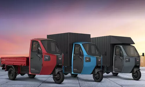 കംമോൺട്ര; പാസഞ്ചർ ഇ.വി ഓട്ടോകൾക്ക് ശേഷം കാർഗോ ഇ.വി ഓട്ടോയുമായി മോൺട്ര ഇലക്ട്രിക്