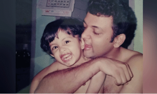 വലിയ അടിക്കുറിപ്പുകളൊന്നുമില്ല, എന്‍റെ അച്ഛനെക്കുറിച്ച് എന്ത് തോന്നുന്നു? നടൻ കൃഷ്ണകുമാറിന് മകളുടെ പിറന്നാൾ ആശംസ