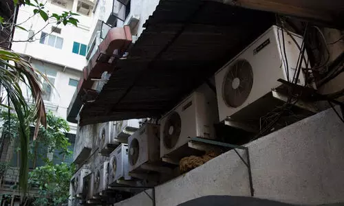 മോദി സർക്കാറിന്റെ ‘ഒരു രാഷ്ട്രം, ഒരു എ.സി താപനില’ എന്ന നിർദേശത്തിനെതിരെ പ്രതിഷേധം ഉയരുന്നു മോദി സർക്കാറിന്റെ ‘ഒരു രാഷ്ട്രം, ഒരു എ.സി താപനില’ എന്ന നിർദേശത്തിനെതിരെ പ്രതിഷേധം ഉയരുന്നു