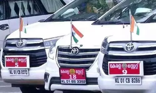 ക്രമക്കേടുകൾക്ക് സാധ്യത; സര്‍ക്കാര്‍ വാഹനങ്ങളില്‍ ഇന്ധനം നിറച്ചതിന് ഇനി എഴുതി തയ്യാറാക്കിയ ബില്ല് പോര