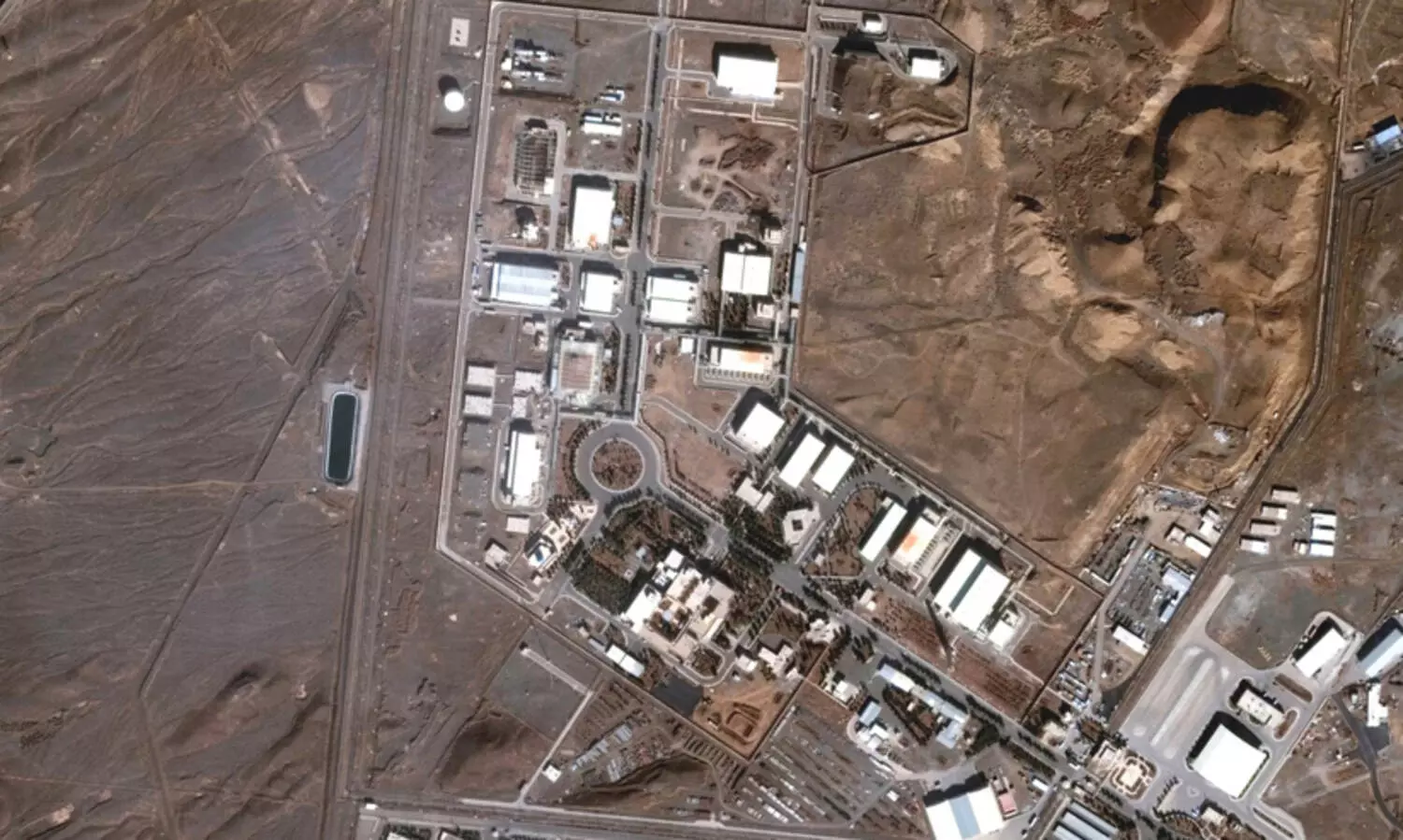 ഇസ്രായേൽ ആക്രമണം ഇറാനിൽ   ആണവ സ്ഫോടനത്തിലേക്കു നയിക്കുമോ?   വിദഗ്ധർ എന്തു പറയുന്നു...?