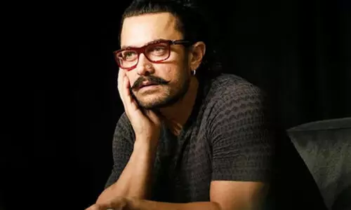 ഇപ്പോഴും ആ ചിത്രം കണ്ടിട്ടില്ല, വിരസമായി തോന്നിയതിനാലാണ് നിരസിച്ചത്; ഷാറൂഖിന്‍റെ ഹിറ്റ് ചിത്രത്തെക്കുറിച്ച് ആമിർ