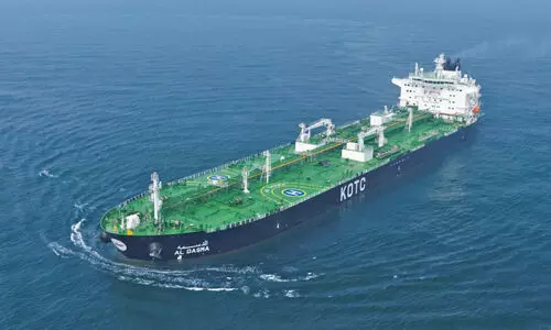 മെഡിറ്ററേനിയൻ കടലിൽ ഒരു കൈ സഹായം; 40 പേരെ കുവൈത്ത് കപ്പൽ രക്ഷപ്പെടുത്തി മെഡിറ്ററേനിയൻ കടലിൽ ഒരു കൈ സഹായം; 40 പേരെ കുവൈത്ത് കപ്പൽ രക്ഷപ്പെടുത്തി