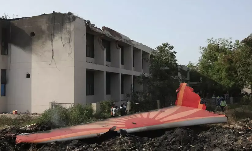 airoplane crash airoplane crash