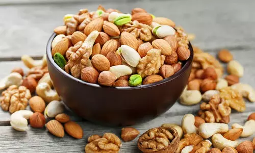 നട്സ് ഏറെ ഇഷ്ടപ്പെടുന്നവരാണോ നിങ്ങൾ; എങ്കിൽ അറിയണം ഈ സത്യങ്ങൾ