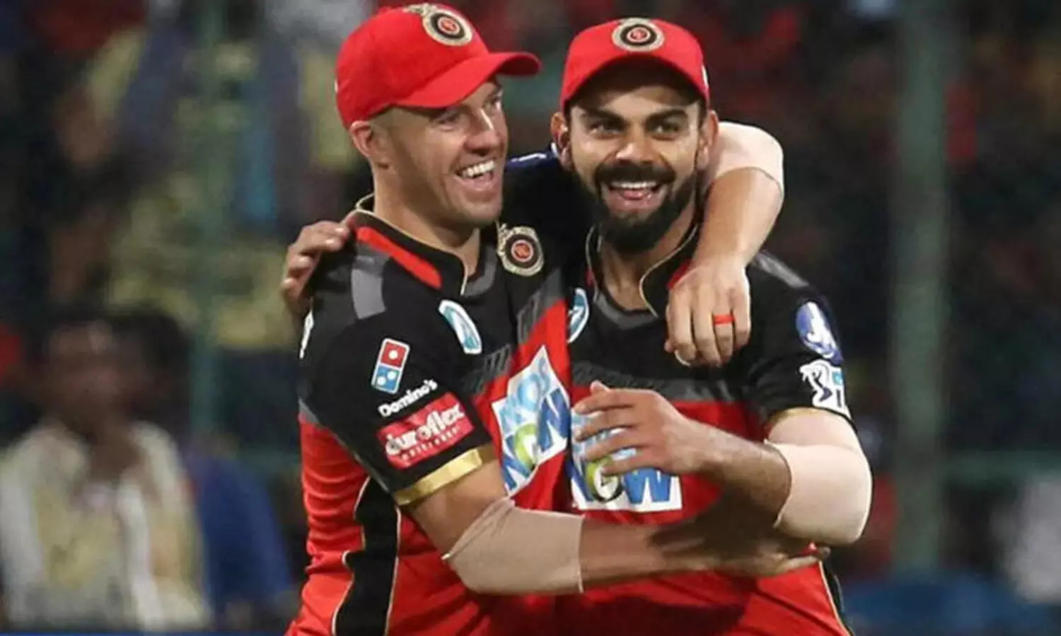 കോഹ്ലി മാസങ്ങളോളം മിണ്ടാതെ നടന്നു; ഞെട്ടിക്കുന്ന വെളിപ്പെടുത്തലുമായി പ്രിയസുഹൃത്ത് ഡിവില്ലിയേഴ്സ്