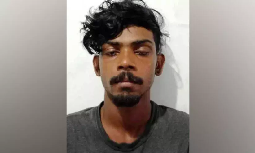 പത്താം ക്ലാസുകാരിയെ പീഡിപ്പിച്ച യുവാവ് അറസ്റ്റിൽ പത്താം ക്ലാസുകാരിയെ പീഡിപ്പിച്ച യുവാവ് അറസ്റ്റിൽ