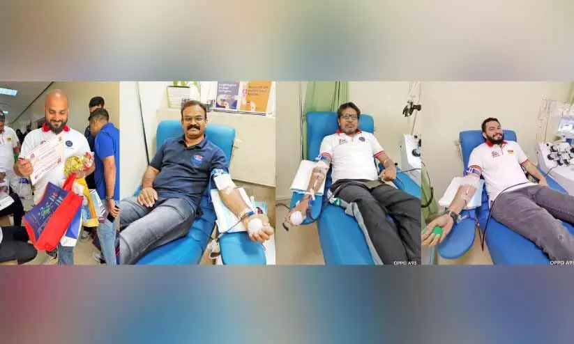 ‘വി ​ഹെ​ൽ​പ് ബ്ല​ഡ് ഡോ​ണേ​ഴ്സ് ഒ​മാ​ൻ’​ ര​ക്ത​ദാ​ന ക്യാ​മ്പ് സം​ഘ​ടി​പ്പി​ച്ചു