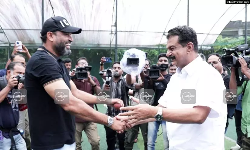 Yusuf Pathan, PV Anvar Yusuf Pathan, PV Anvar