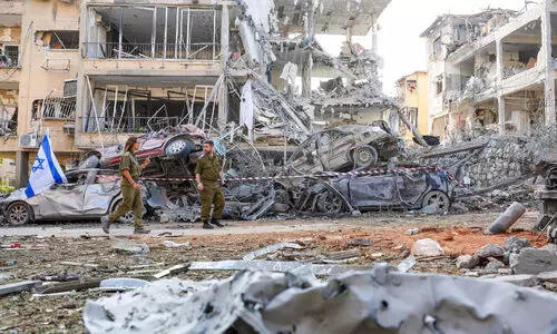 നയതന്ത്രത്തിനെതിരെ ഒരു മുൻകൂർ ആക്രമണം