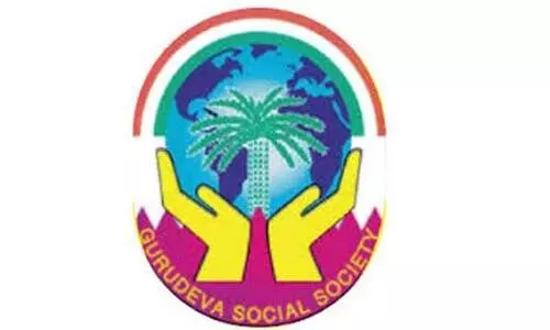 ഗു​രു​ദേ​വ സോ​ഷ്യ​ൽ സൊ​സൈ​റ്റി​യി​ൽ ന​വ​രാ​ത്രി ആ​ഘോ​ഷ​വും വി​ദ്യാ​രം​ഭ​വും