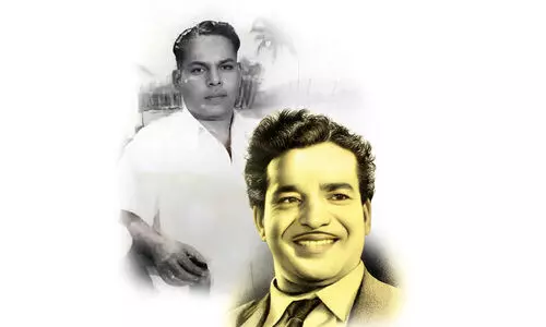 മാ​യാ​ത്ത ഓ​ർ​മ​ക​ളു​ടെ വെ​ള്ളി​ച്ചി​ല​ങ്ക​ക്കി​ലു​ക്ക​ങ്ങ​ൾ