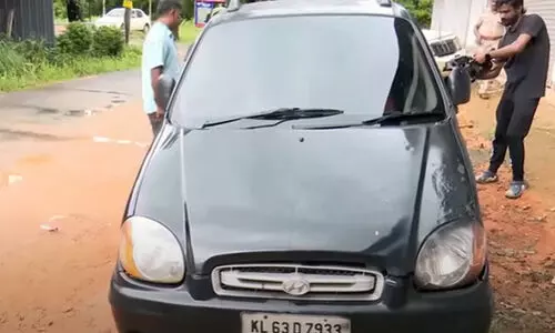 എസ്.ഐയെ കാറിടിപ്പിച്ച് കൊല്ലാൻ ​ശ്രമിച്ചവരെ തിരിച്ചറിഞ്ഞു; കാലിൽ കയറ്റിയിറക്കിയ കാർ കണ്ടത്തി