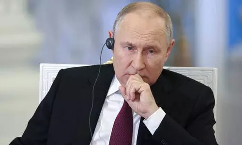 റഷ്യ ഇടപെടുന്നു; ഇസ്രായേൽ, ഇറാൻ, യു.എസ് രാഷ്ട്രനേതാക്കളുമായി ഫോണിൽ സംസാരിച്ച് പുടിൻ