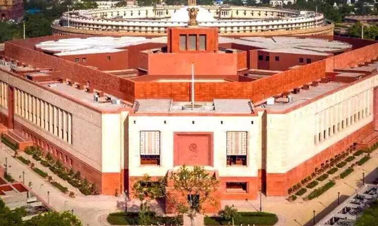 ‘ഭരണഘടനാപരമായ’ ജനാധിപത്യ ധ്വംസനങ്ങൾ