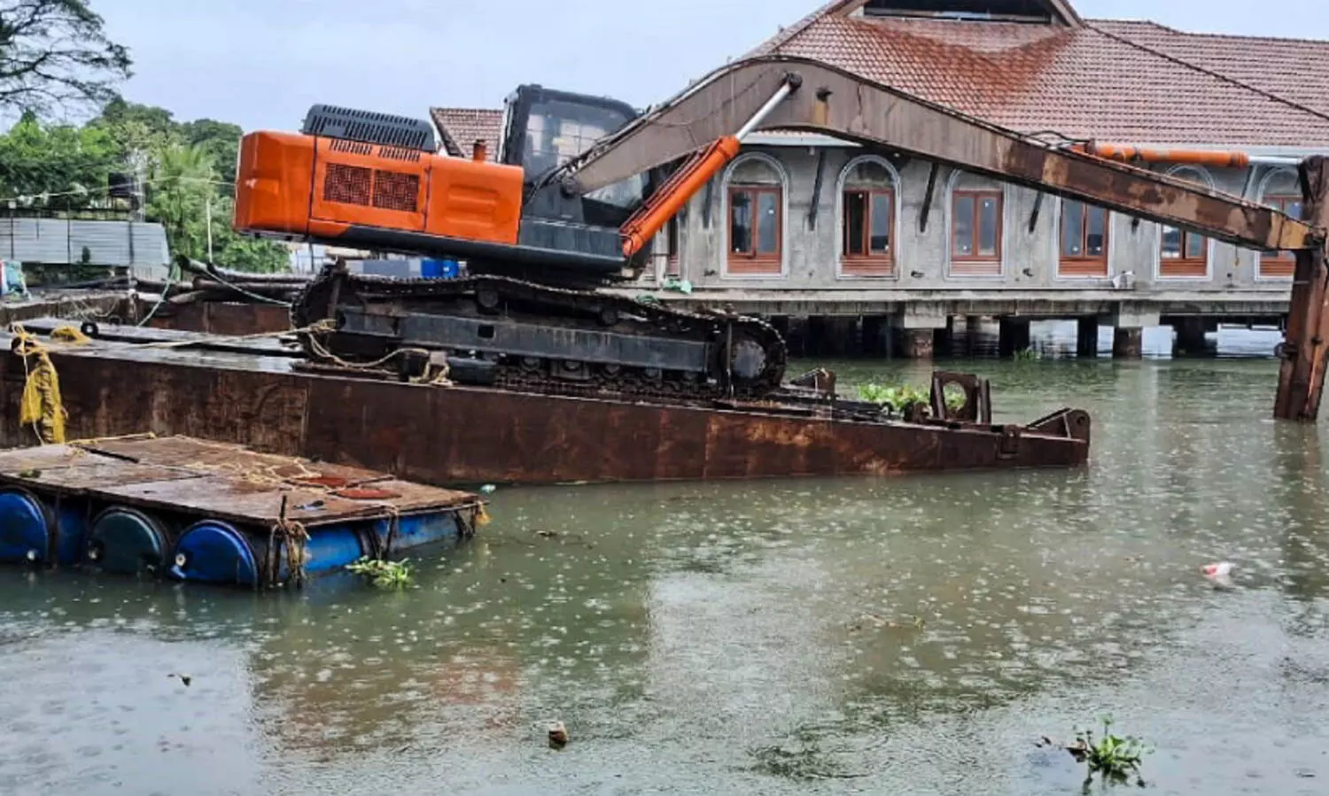 മട്ടാഞ്ചേരിയോട് തുടരുന്ന അവഗണന; അ​ടി​സ്ഥാ​ന സൗ​ക​ര്യ​ങ്ങ​ൾ ഒ​രു​ക്കാ​ൻ മ​ടി​ച്ച്​ അ​ധി​കൃ​ത​ർ