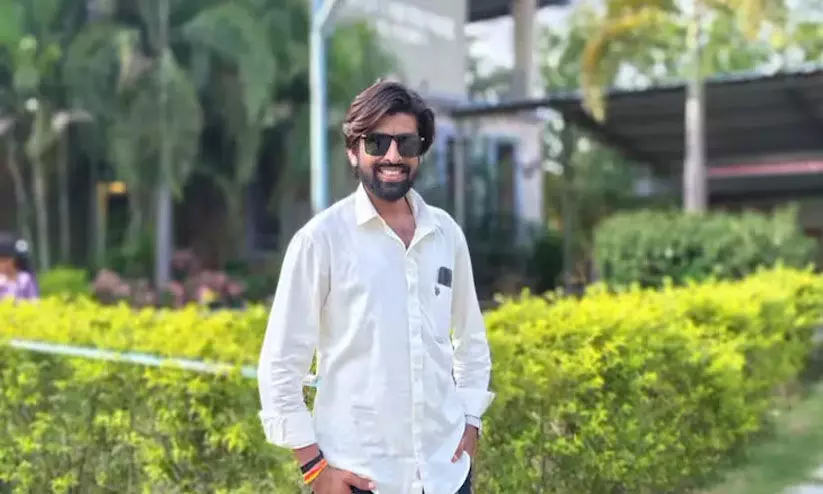 സംവിധായകനെ ദിവസങ്ങളായി കാണ്മാനില്ല, വിമാന ദുരന്തത്തിൽ മരിച്ചോയെന്ന് സംശയിച്ച് ഭാര്യ