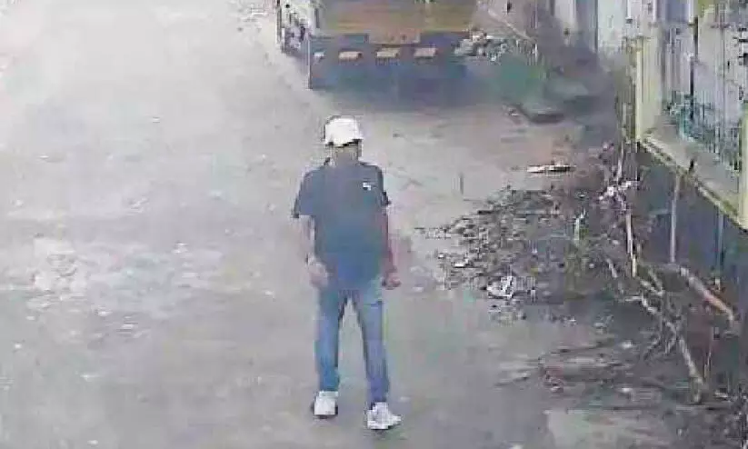 മേയർക്കെതിരെ വധഭീഷണിയുമായി യുവാവ്