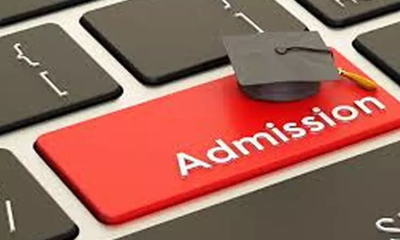 പ്ലസ് വൺ പ്രവേശനം: മൂന്നാം അലോട്ട്മെന്റിൽ 27,063 വിദ്യാർഥികൾ പ്ലസ് വൺ പ്രവേശനം: മൂന്നാം അലോട്ട്മെന്റിൽ 27,063 വിദ്യാർഥികൾ