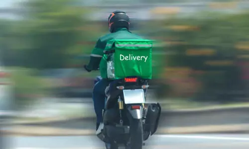 ബഹ്റൈനിലെ ഉച്ചവിശ്രമ നിയമം ഡെലിവറി ഡ്രൈവർമാർക്കും പെട്രോൾ സ്റ്റേഷൻ ജീവനക്കാർക്കും കൂടി ബാധകമാക്കണം - എംപി ഡോ. മറിയം അൽ ധഈൻ