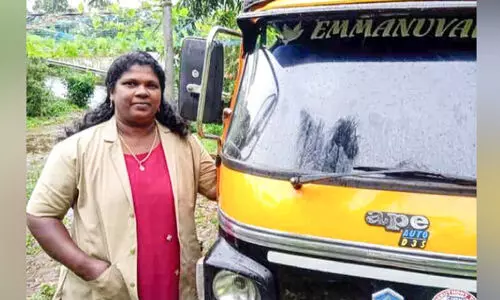 രക്തദാനത്തിൽ മാതൃകയായി​ വിജി; 11 വ​ർ​ഷ​ത്തി​നി​ടെ ര​ക്ത​ദാ​നം ന​ട​ത്തിയത്  37 പേ​ർ​ക്ക്