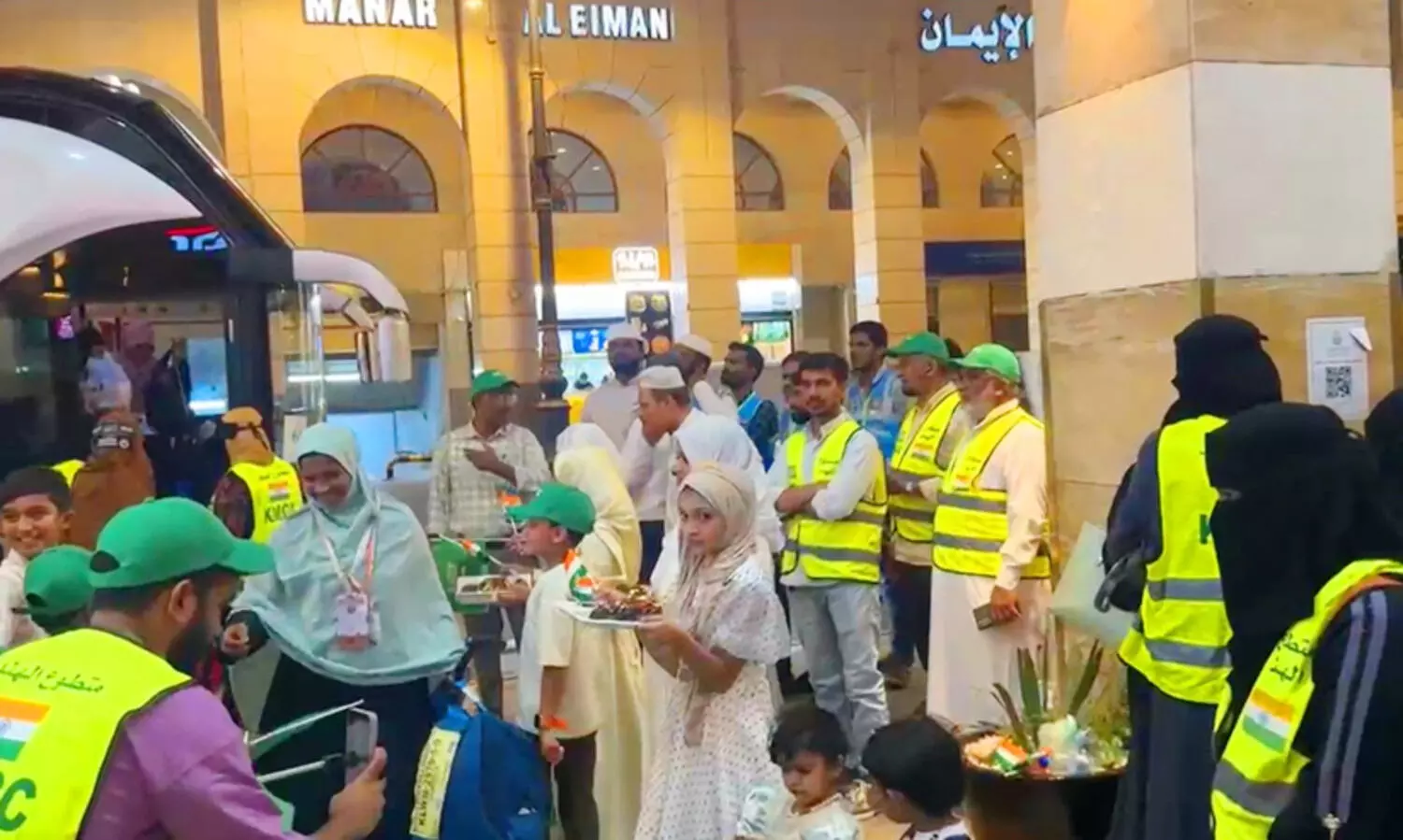 മലയാളി തീർഥാടകർക്ക്​ മദീനയിൽ ഊഷ്മള സ്വീകരണം